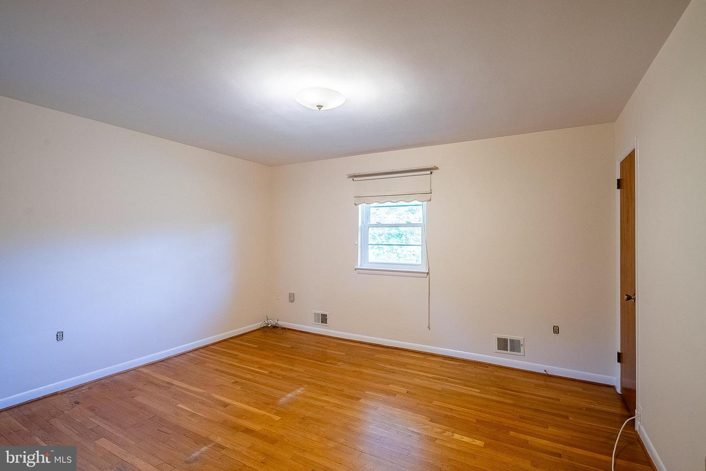 6608 Fairlawn Dr Property Photo 17