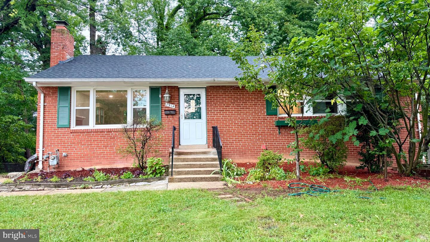 7914 ELLET RD Property Photo 1