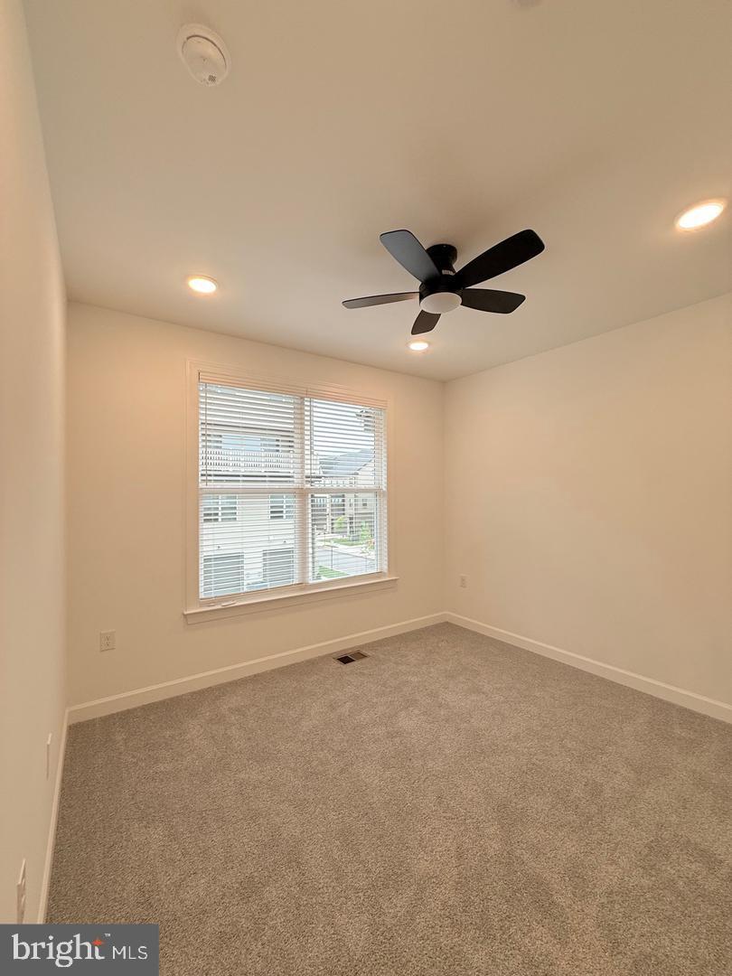 4904 Chelan Xing #93 Property Photo 18