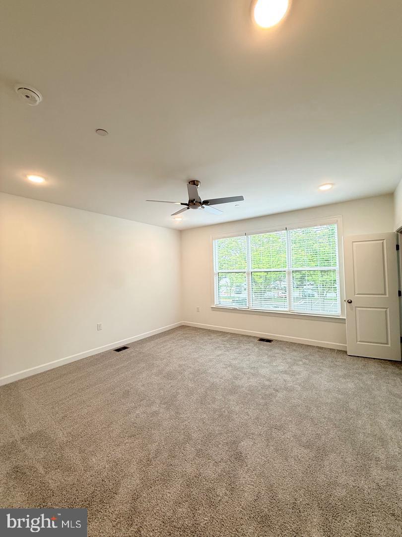 4904 Chelan Xing #93 Property Photo 20