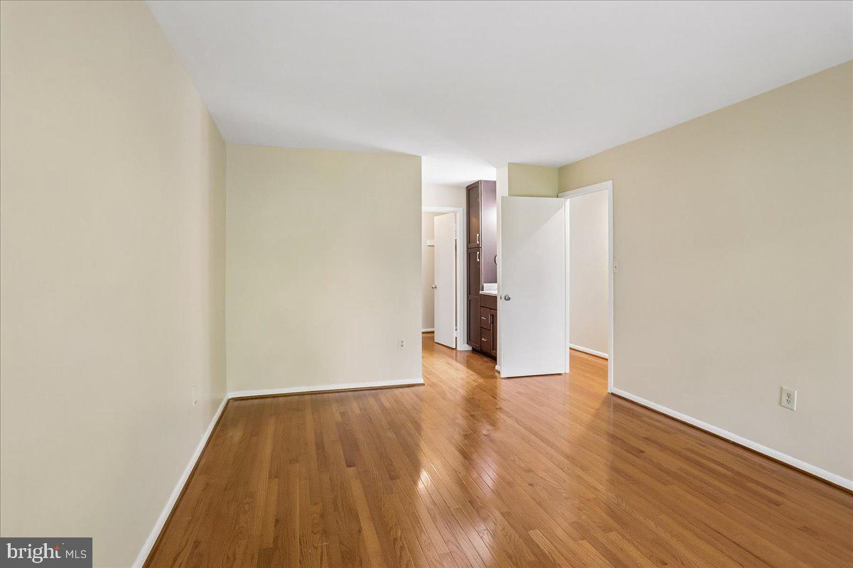 11310 Dockside Cir Property Photo 19