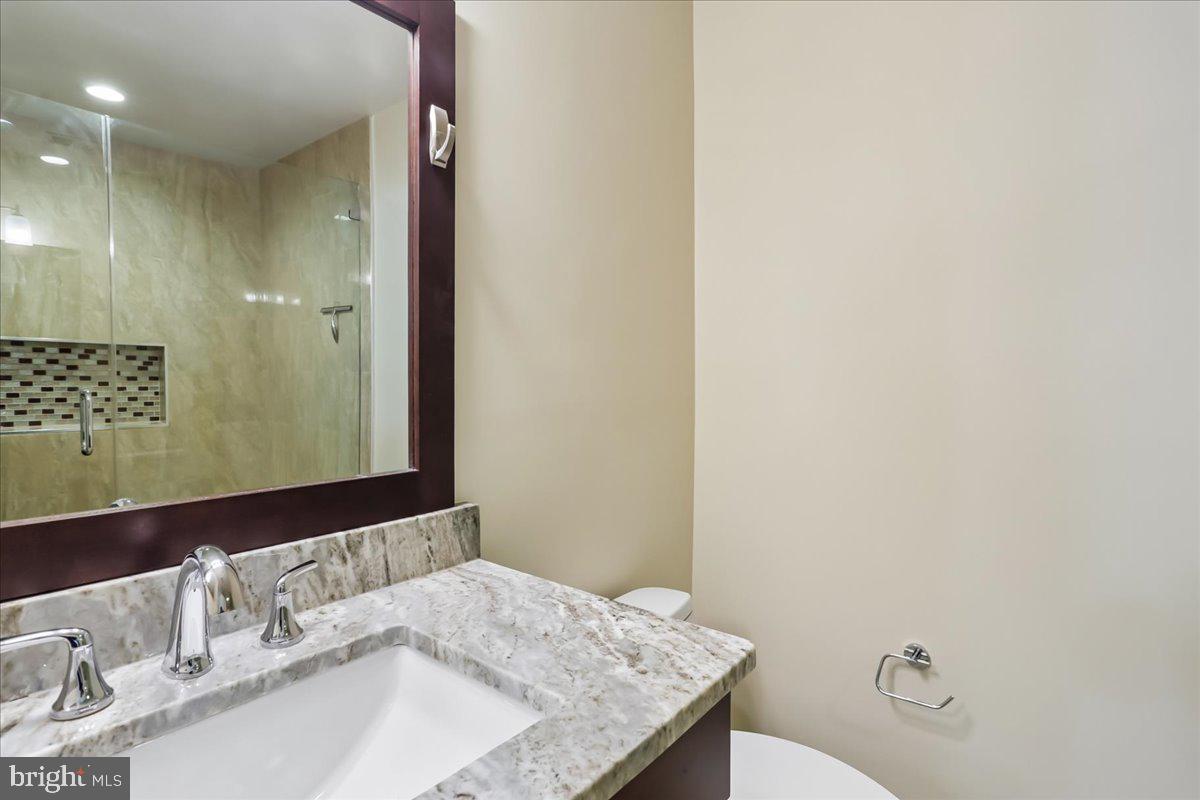 11310 Dockside Cir Property Photo 21