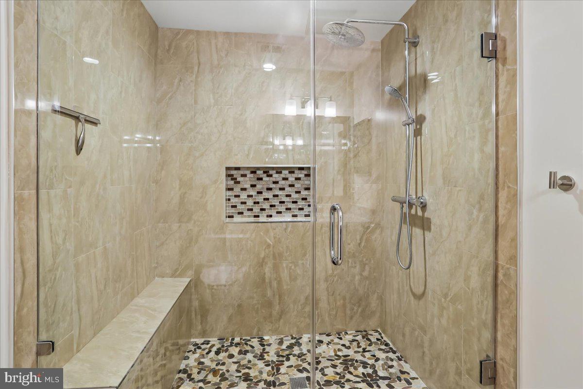 11310 Dockside Cir Property Photo 22