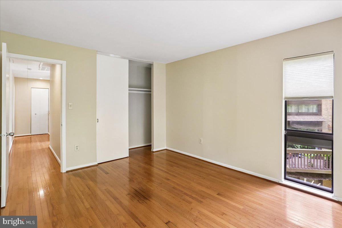 11310 Dockside Cir Property Photo 24