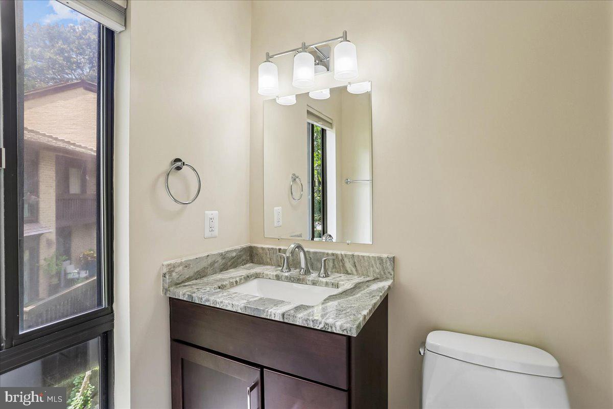 11310 Dockside Cir Property Photo 26