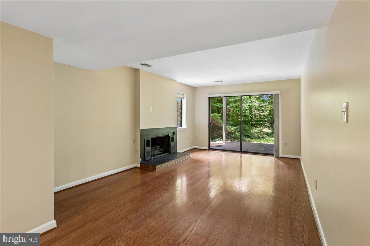 11310 Dockside Cir Property Photo 30