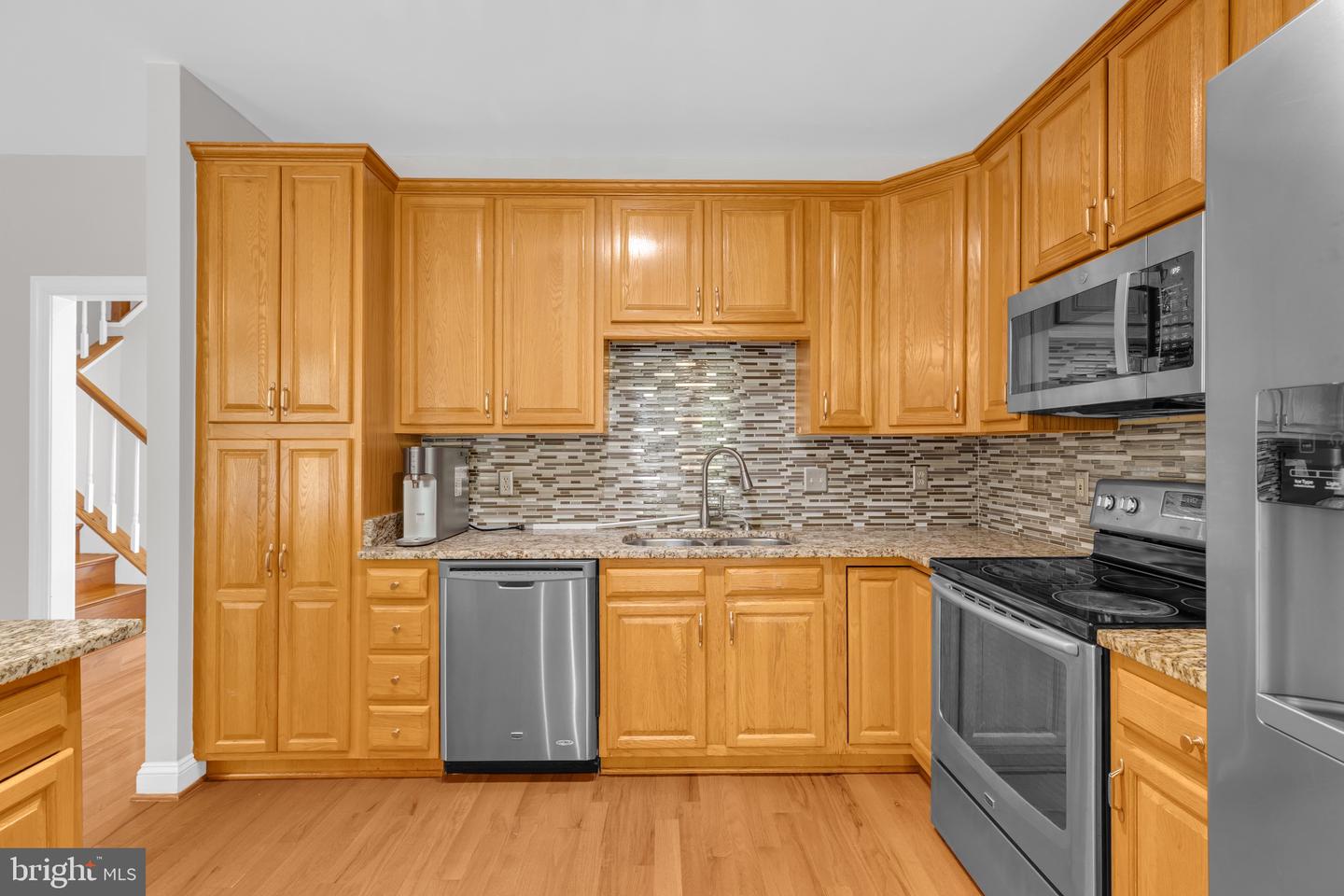 2715 Pembsly Dr Property Photo 17