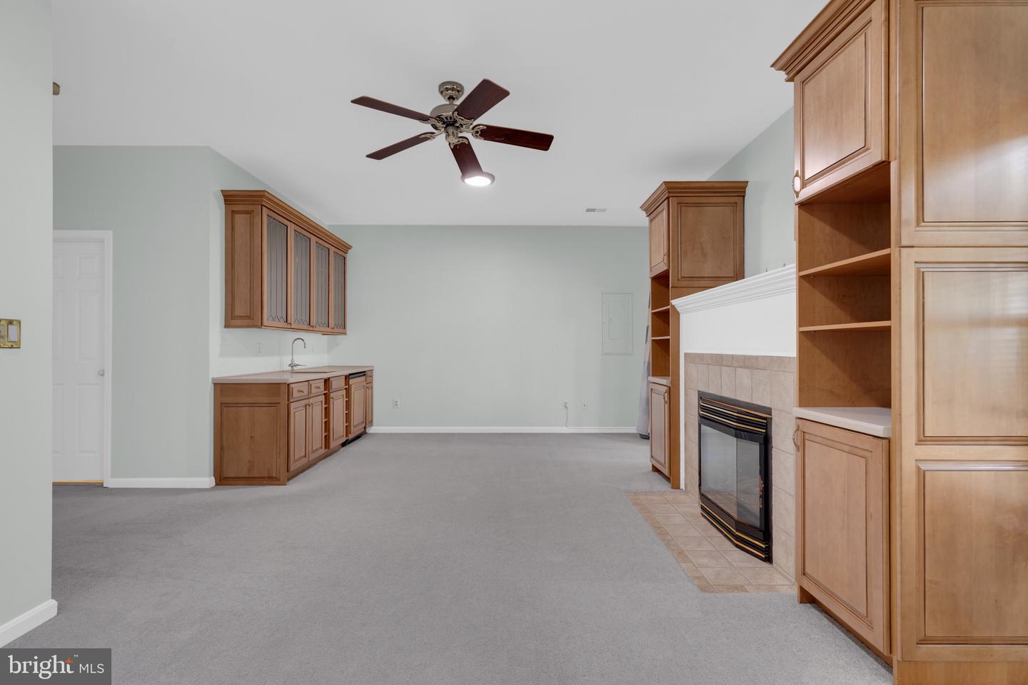 2715 Pembsly Dr Property Photo 42