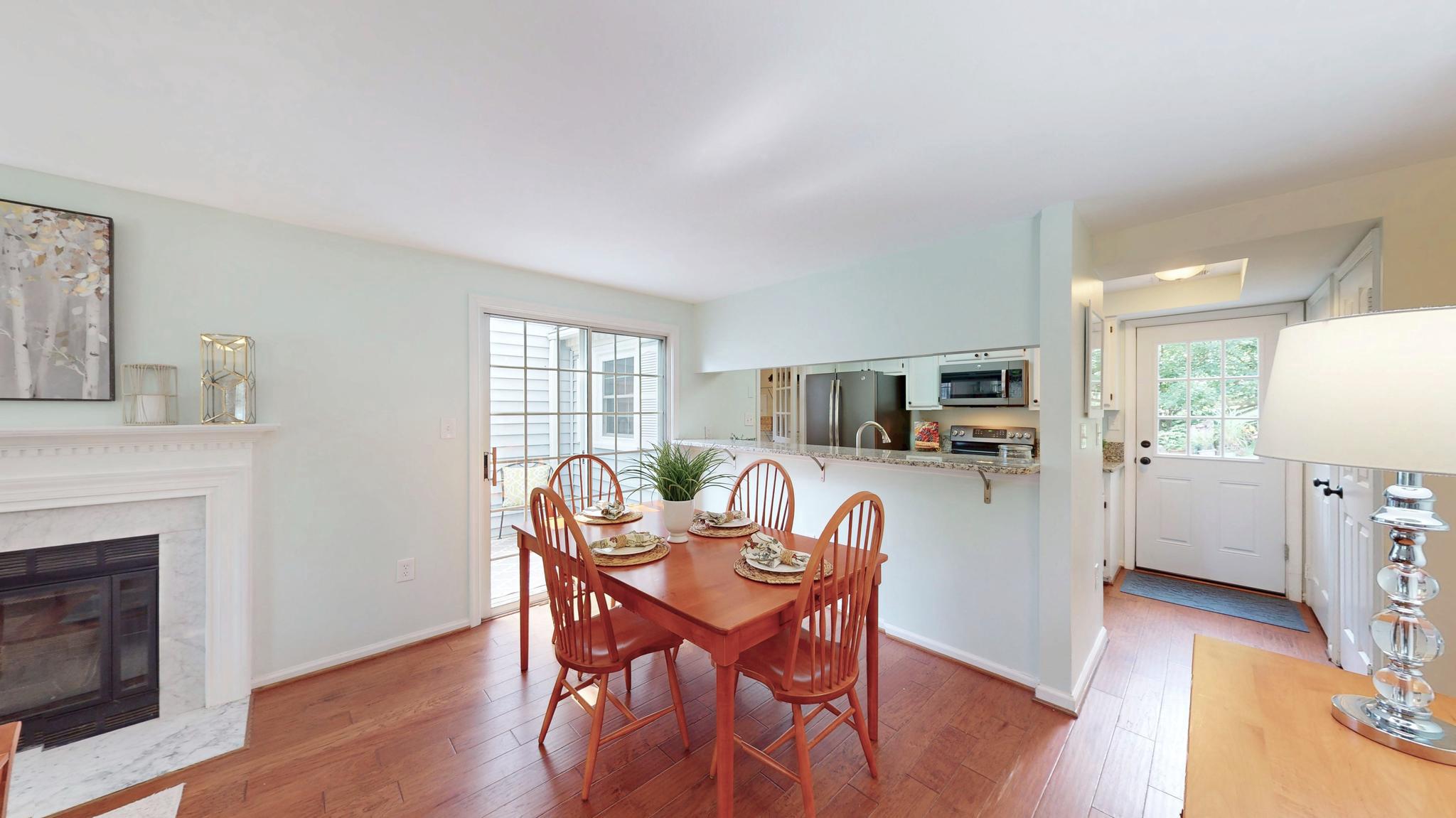 12806 Fantasia Dr Property Photo 8
