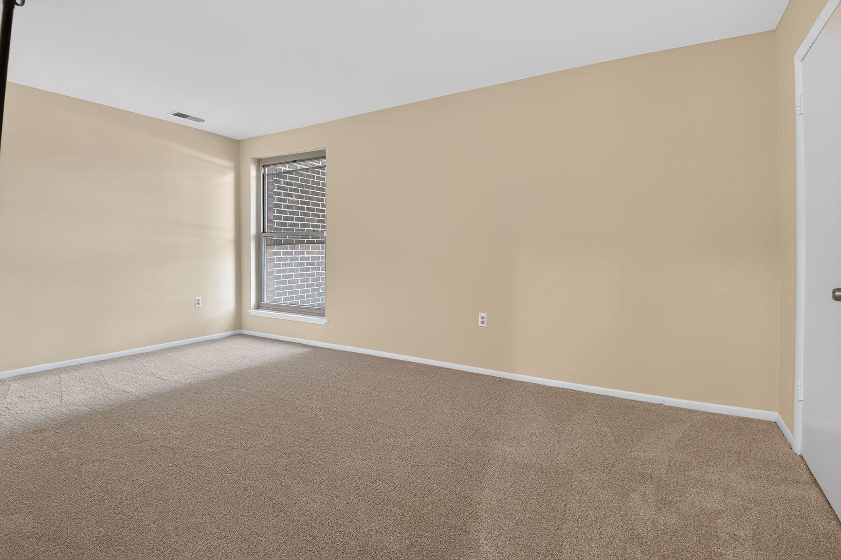 3354 Woodburn Rd #11 Property Photo 15