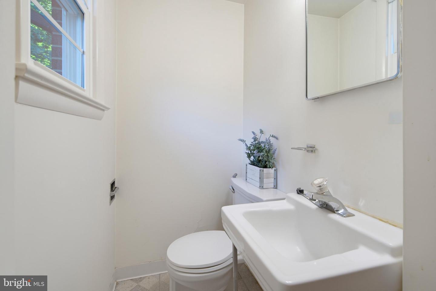 8715 Cherry Dr Property Photo 33