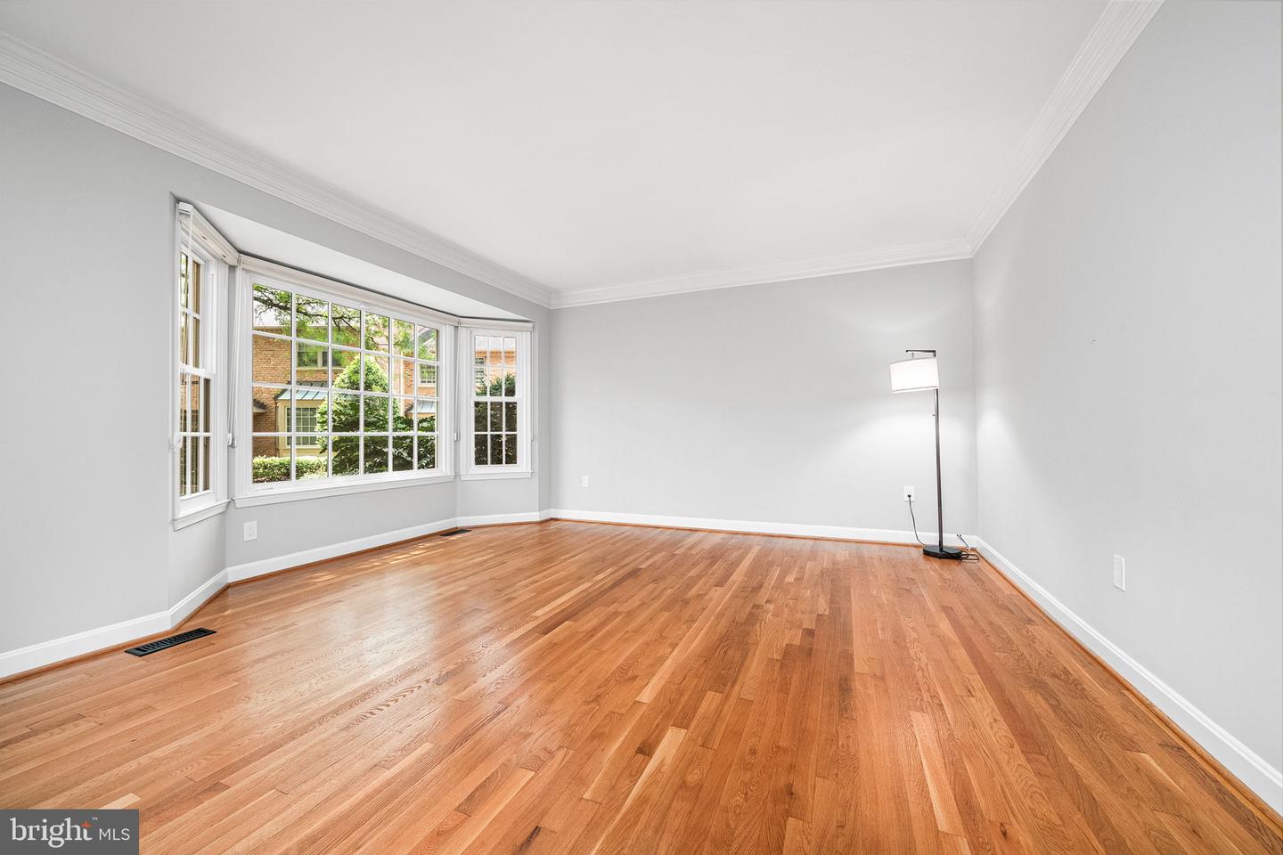 7308 Aynsley Ln Property Photo 10
