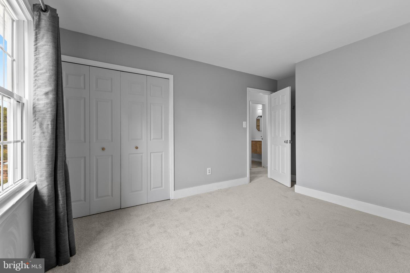 9619 Hillock Ct Property Photo 20