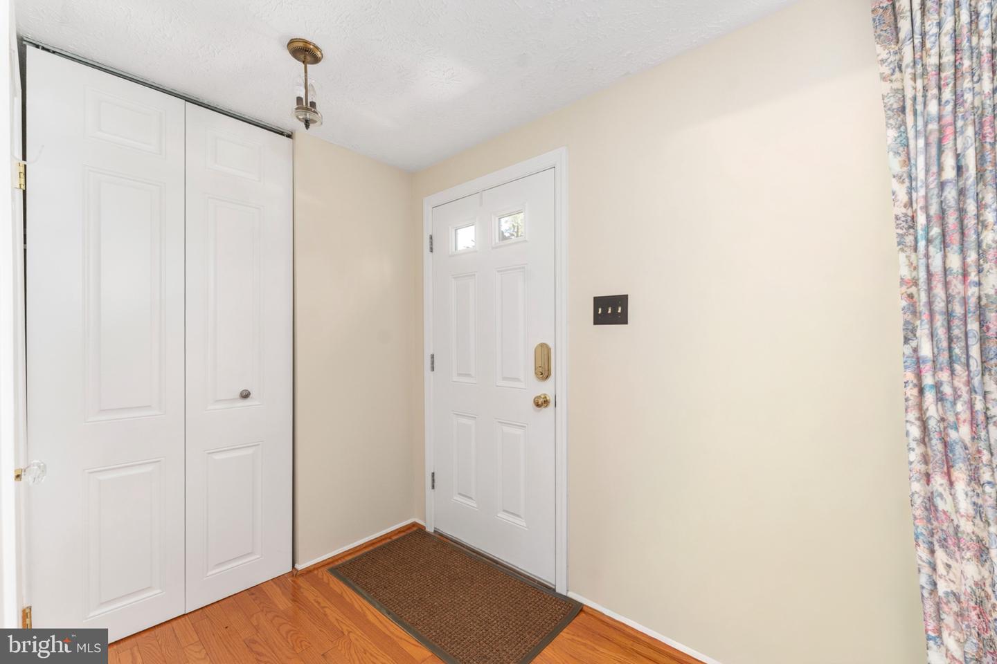 4631 Brentleigh Ct Property Photo 6