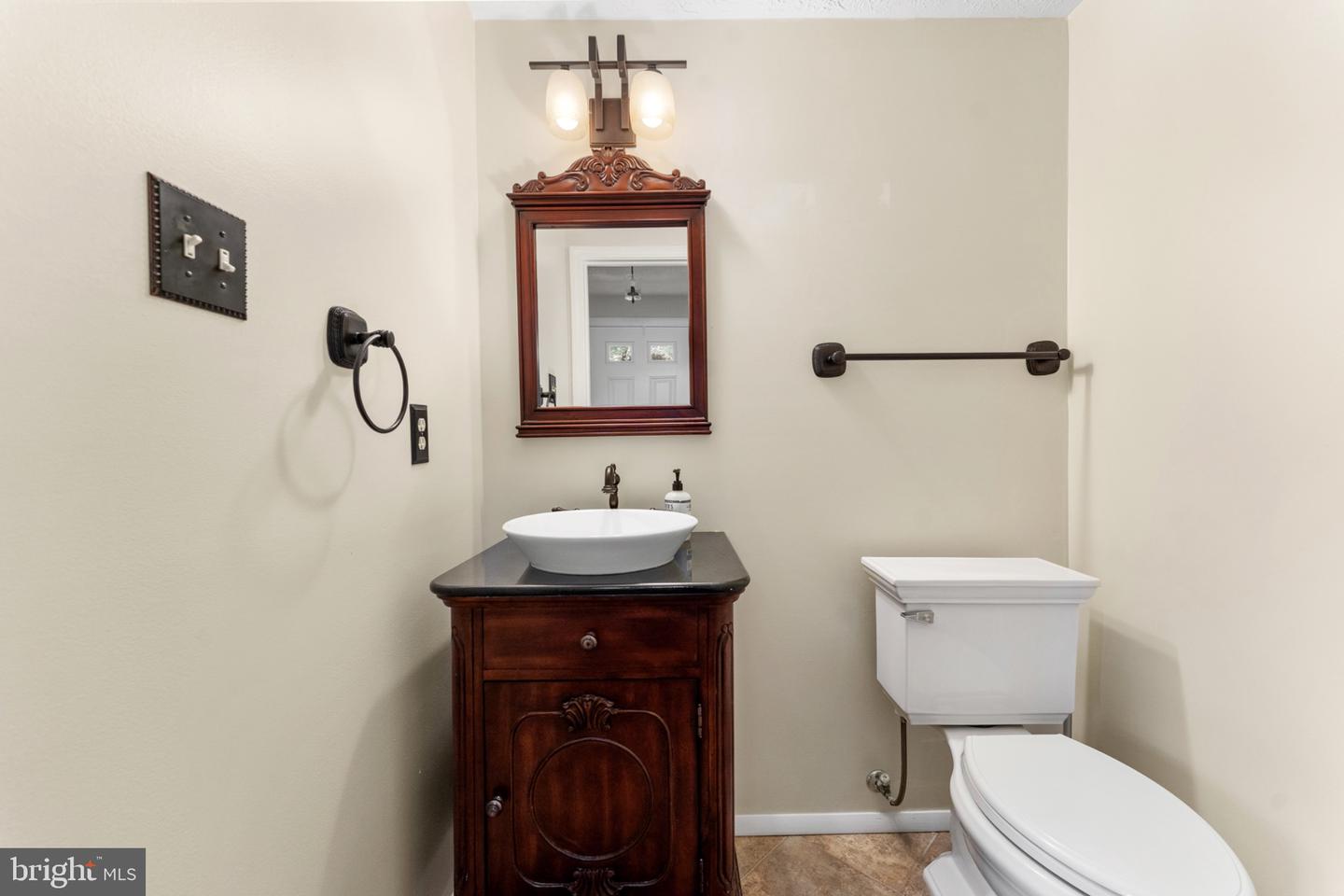 4631 Brentleigh Ct Property Photo 21