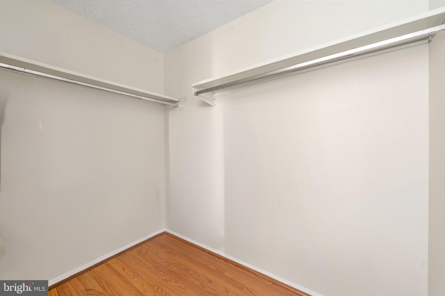 4631 Brentleigh Ct Property Photo 35