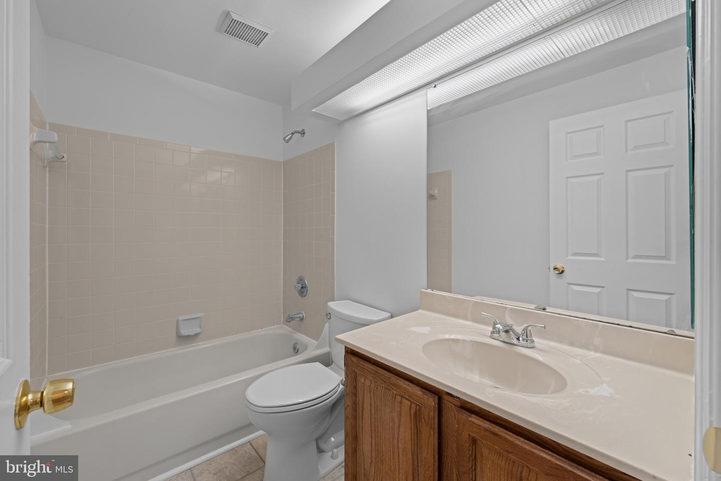 6528 Skylemar Trl Property Photo 16