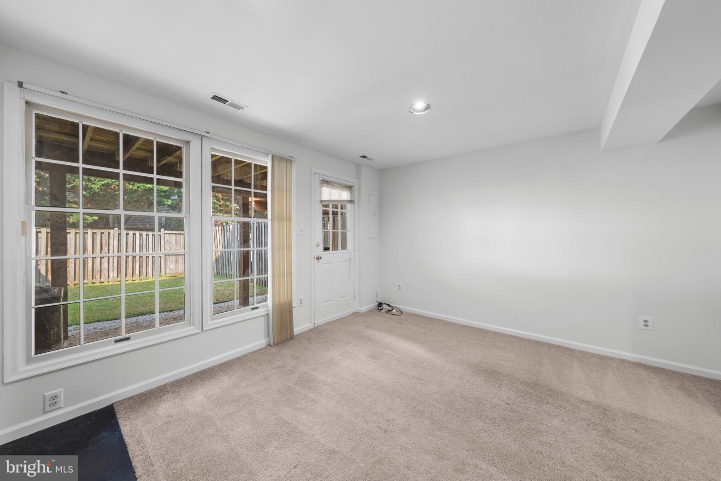 6528 Skylemar Trl Property Photo 21