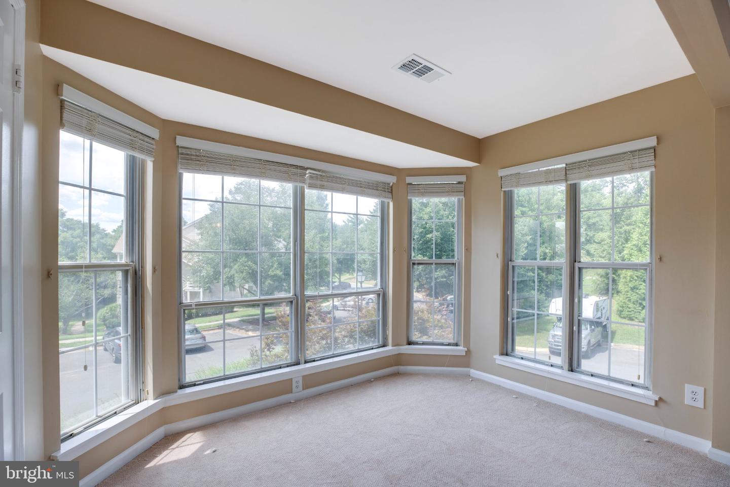 6611 Jupiter Hills Cir #i Property Photo 11