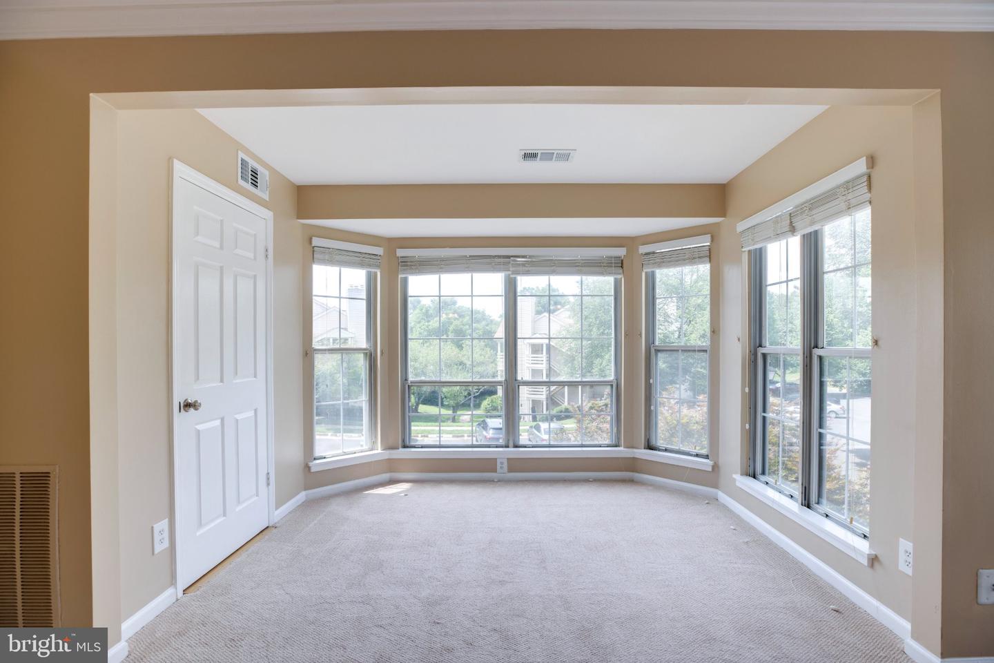6611 Jupiter Hills Cir #i Property Photo 12
