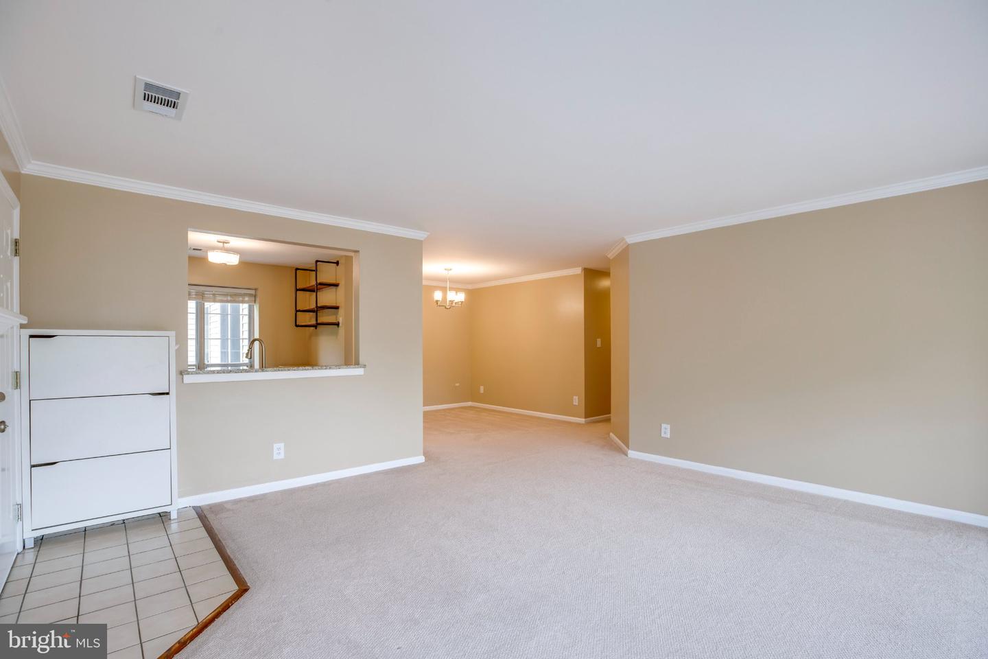 6611 Jupiter Hills Cir #i Property Photo 13