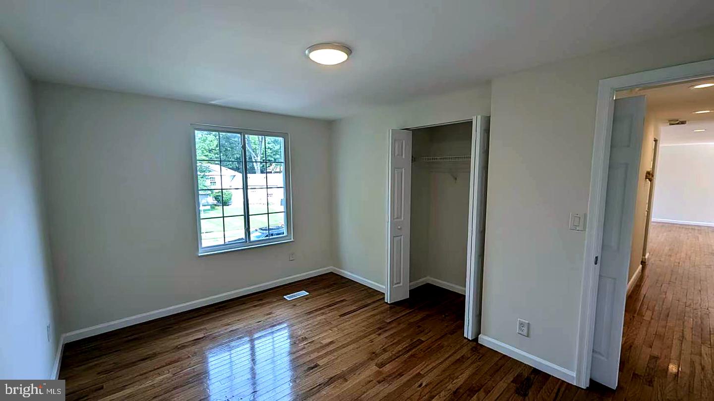 2929 Ashdown Forest Dr Property Photo 10