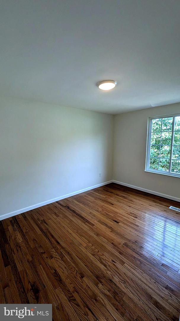 2929 Ashdown Forest Dr Property Photo 13