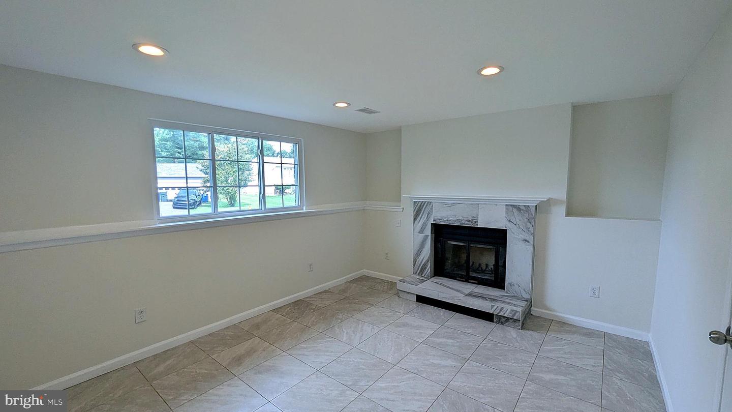 2929 Ashdown Forest Dr Property Photo 22