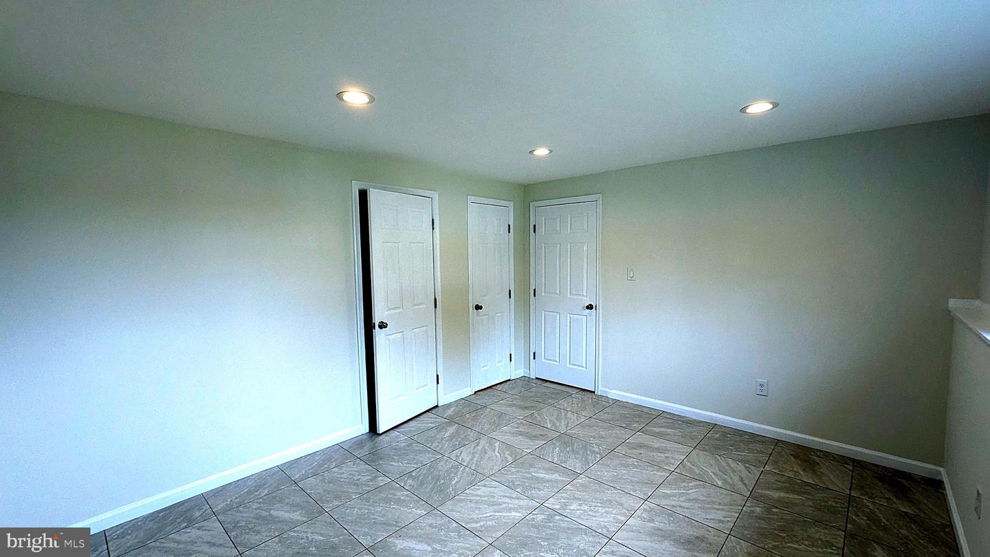 2929 Ashdown Forest Dr Property Photo 23