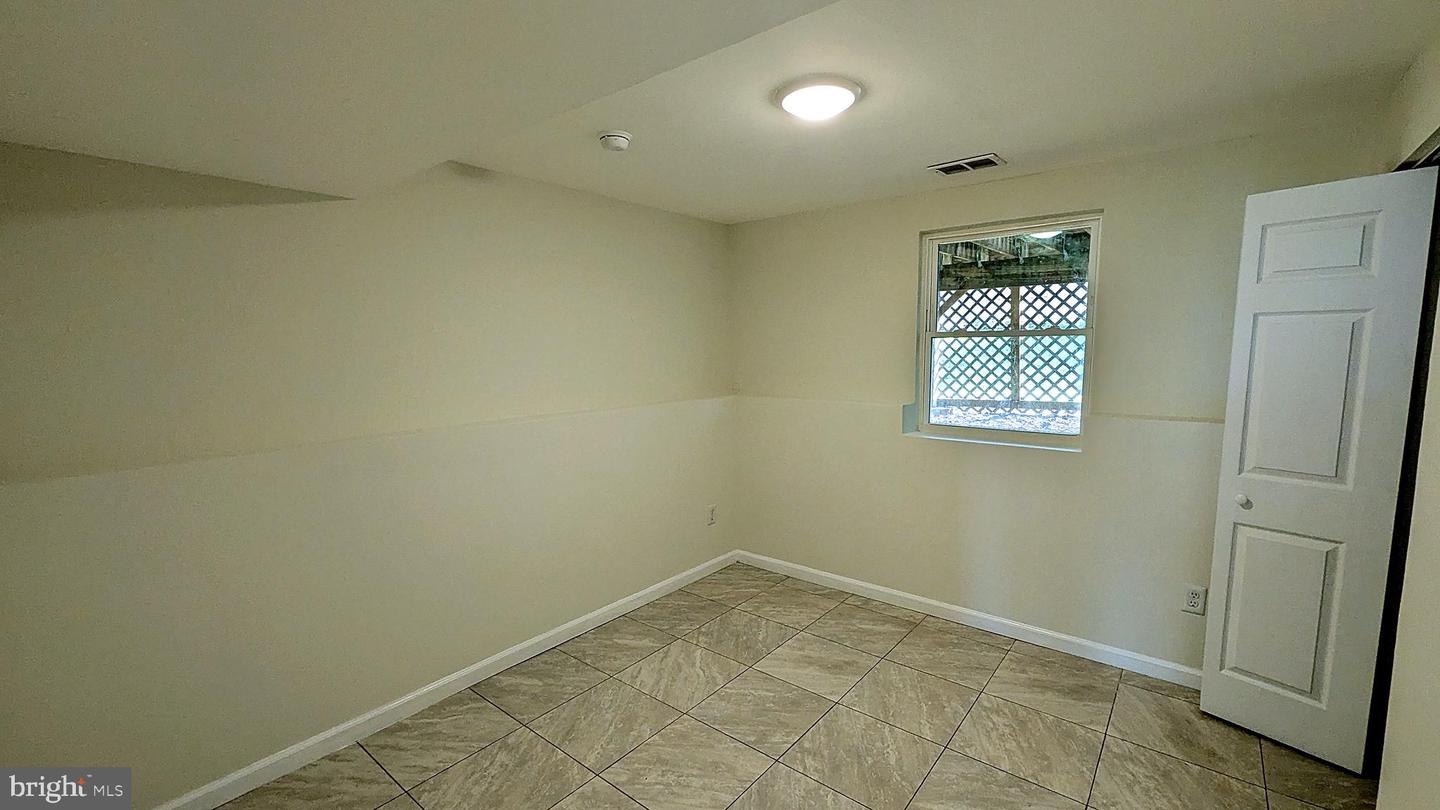 2929 Ashdown Forest Dr Property Photo 26