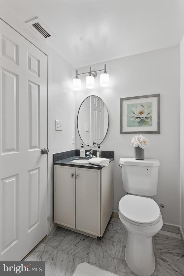 11600 Stoneview Sq #60/2b Property Photo 7