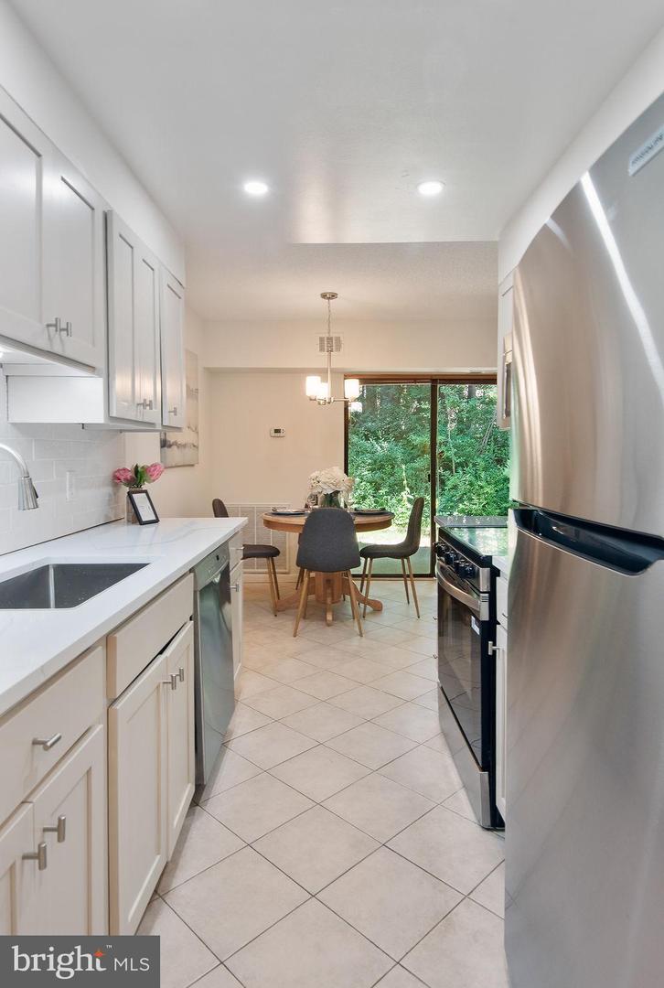 11600 Stoneview Sq #60/2b Property Photo 19