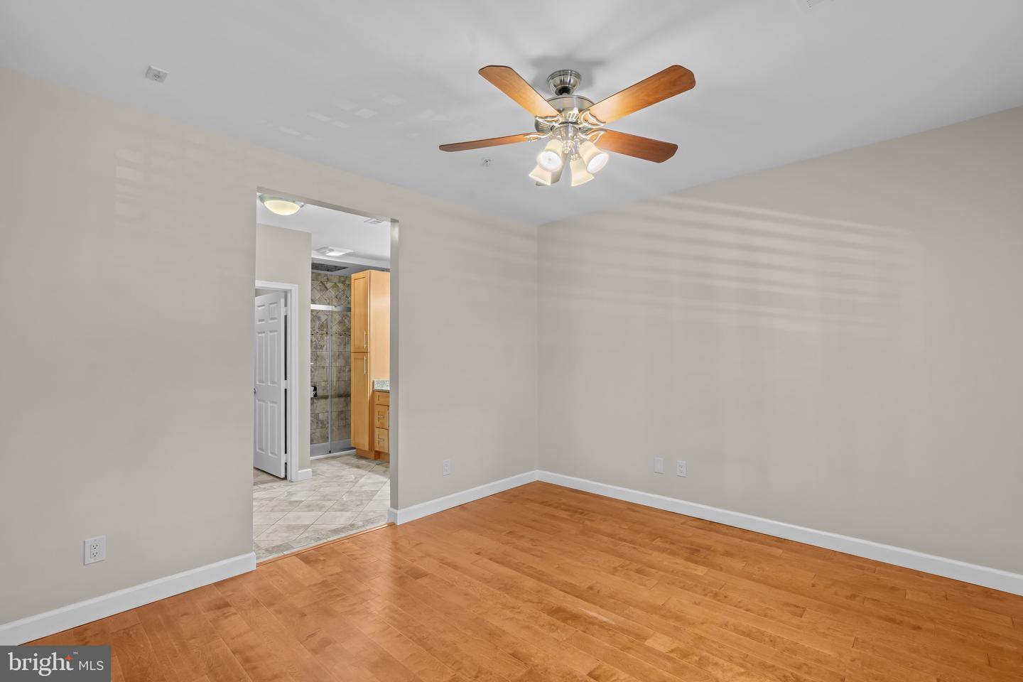 1701 Lake Shore Crest Dr #21 Property Photo 9