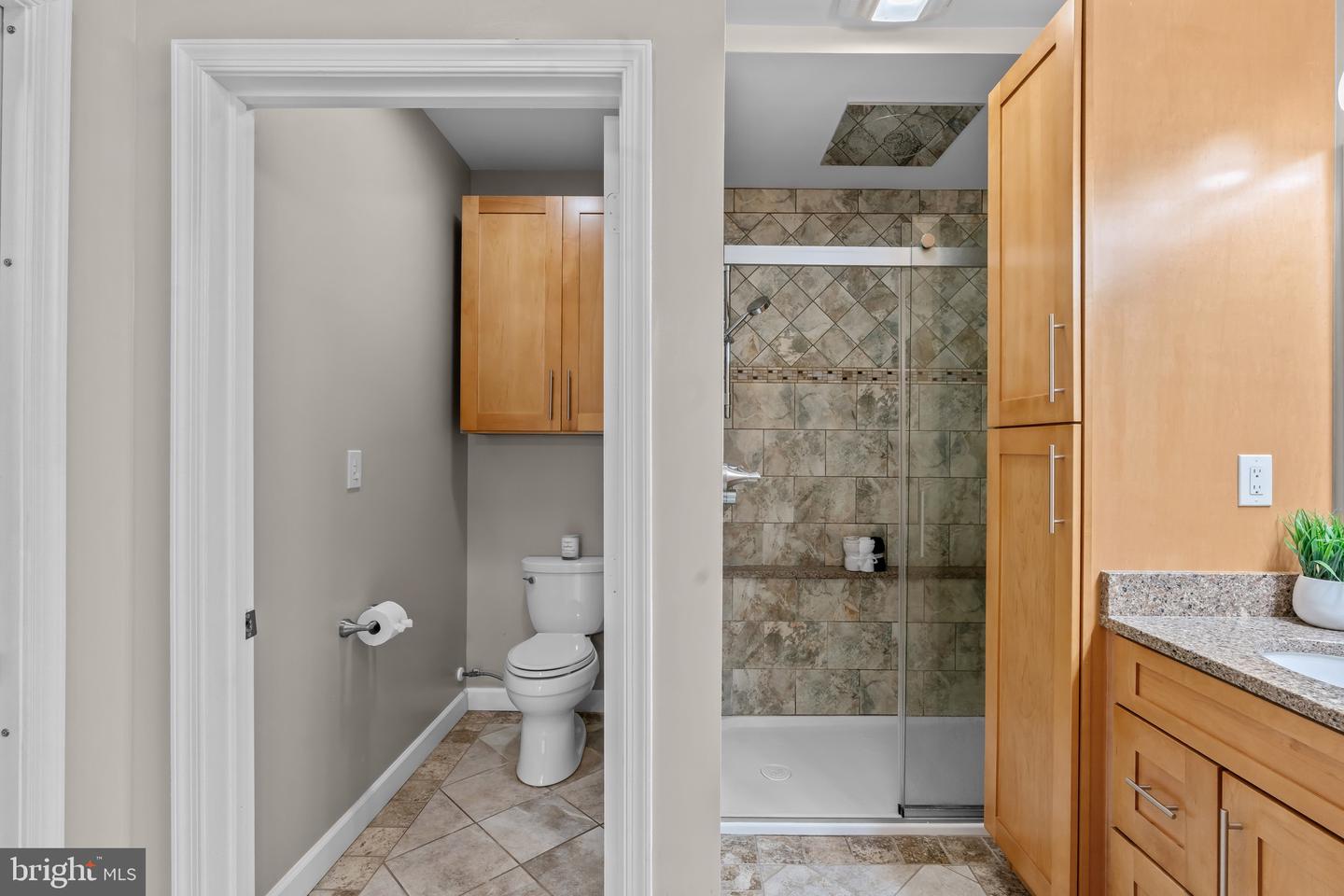 1701 Lake Shore Crest Dr #21 Property Photo 16