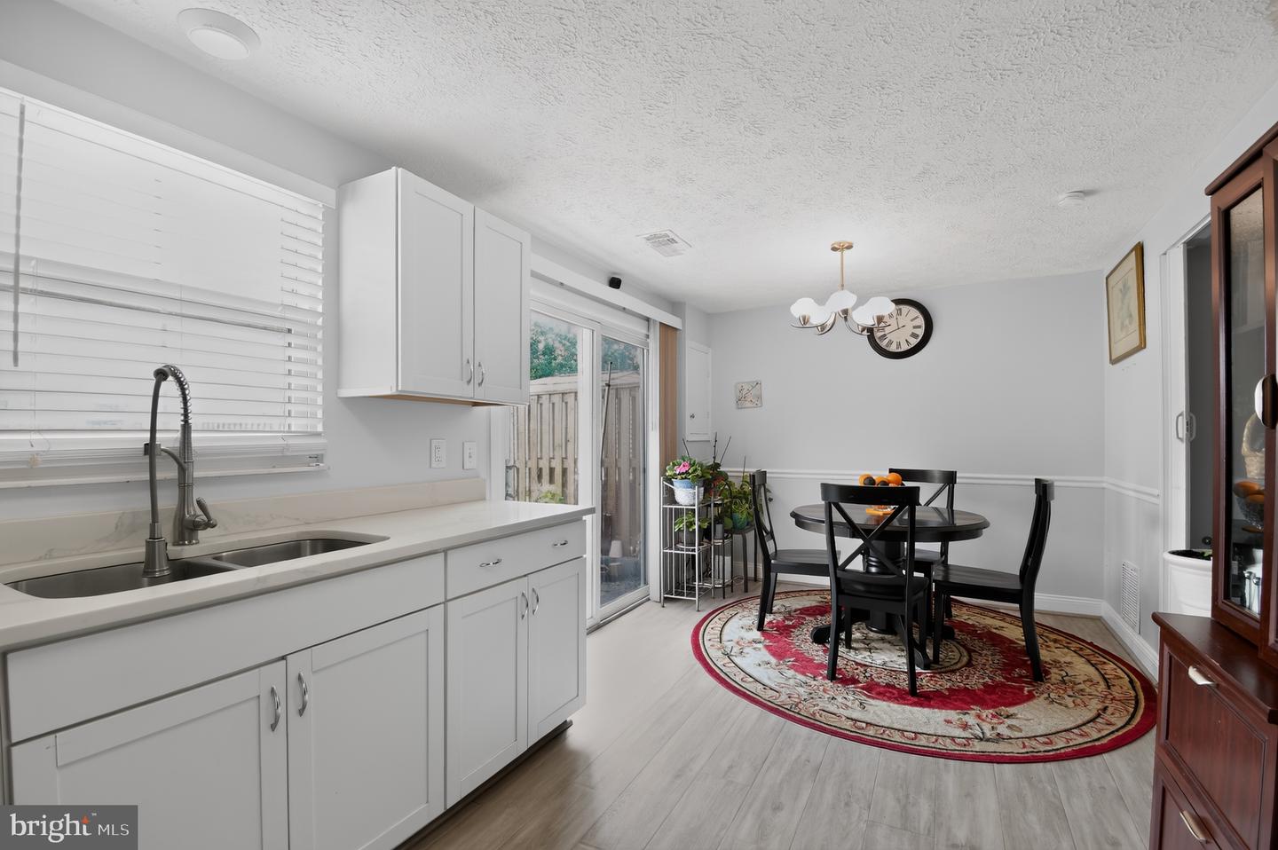 8307 Pondside Ter Property Photo 19