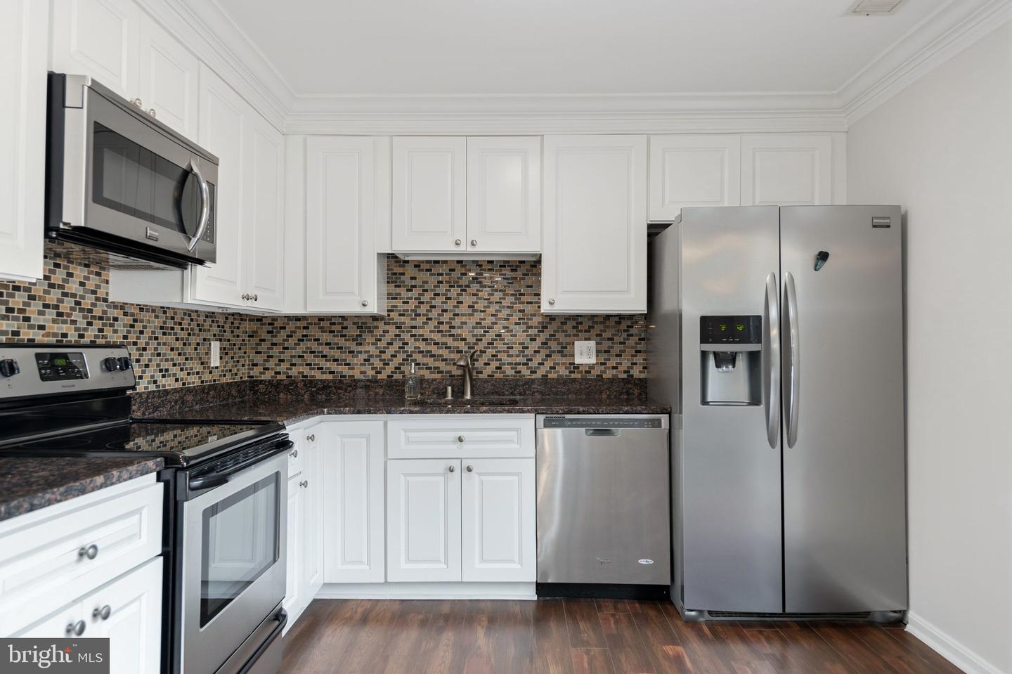 1103 Whitewater Pl Property Photo 13