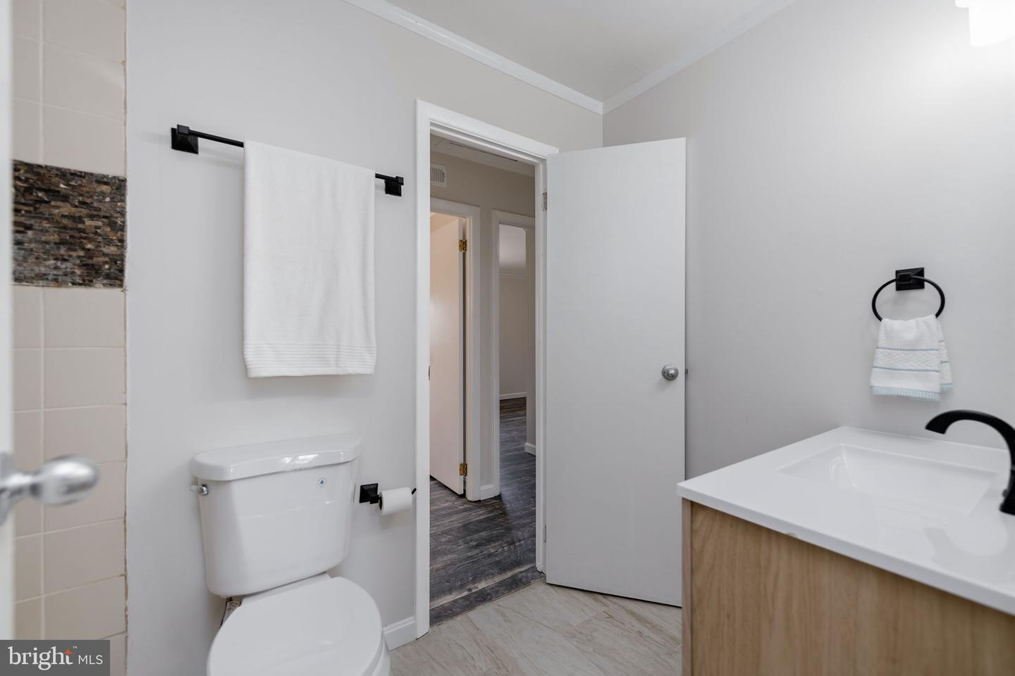 1103 Whitewater Pl Property Photo 24