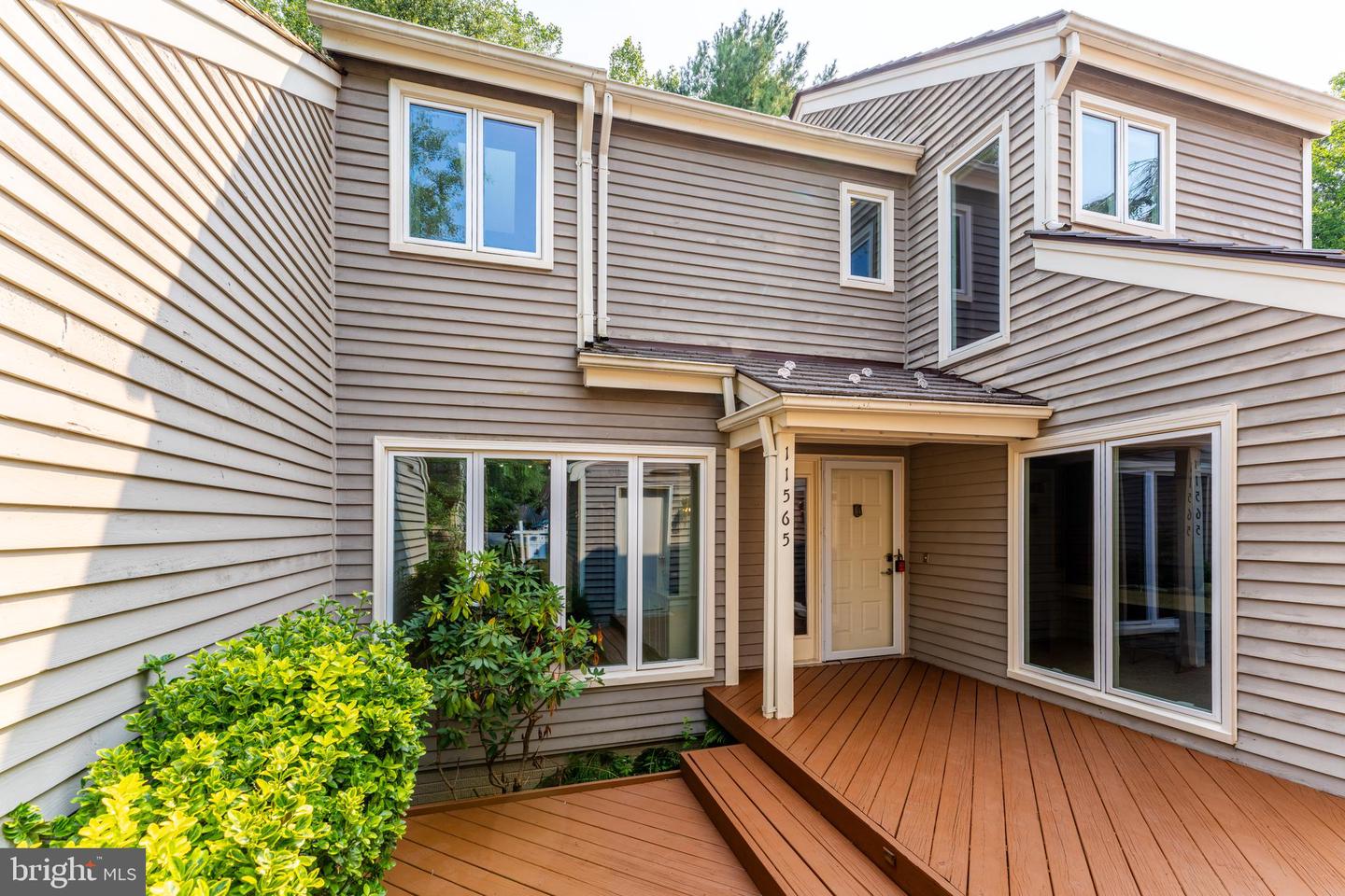 11565 Brass Lantern Ct Property Photo 1