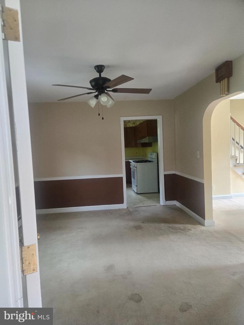 2414 Fairview Dr Property Photo 24