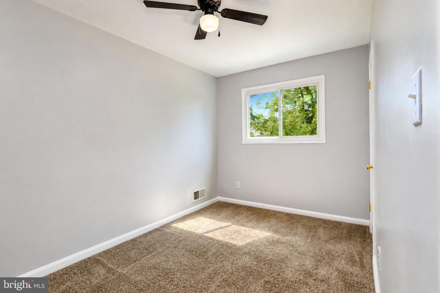 5712 Ash Dr Property Photo 14