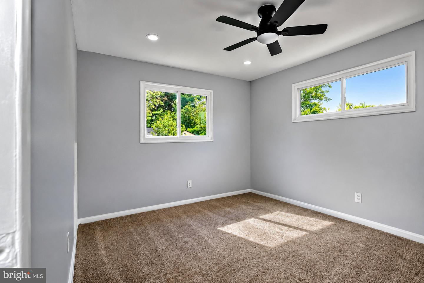 5712 Ash Dr Property Photo 18