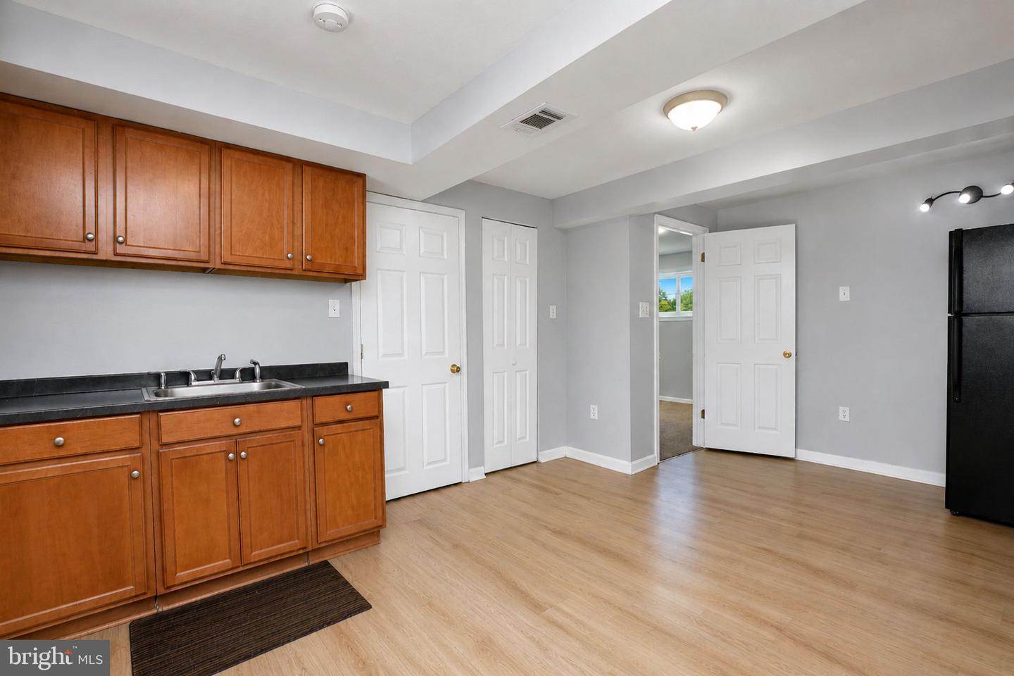 5712 Ash Dr Property Photo 25