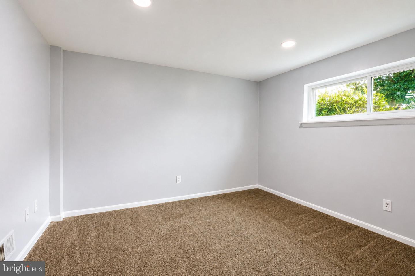 5712 Ash Dr Property Photo 28