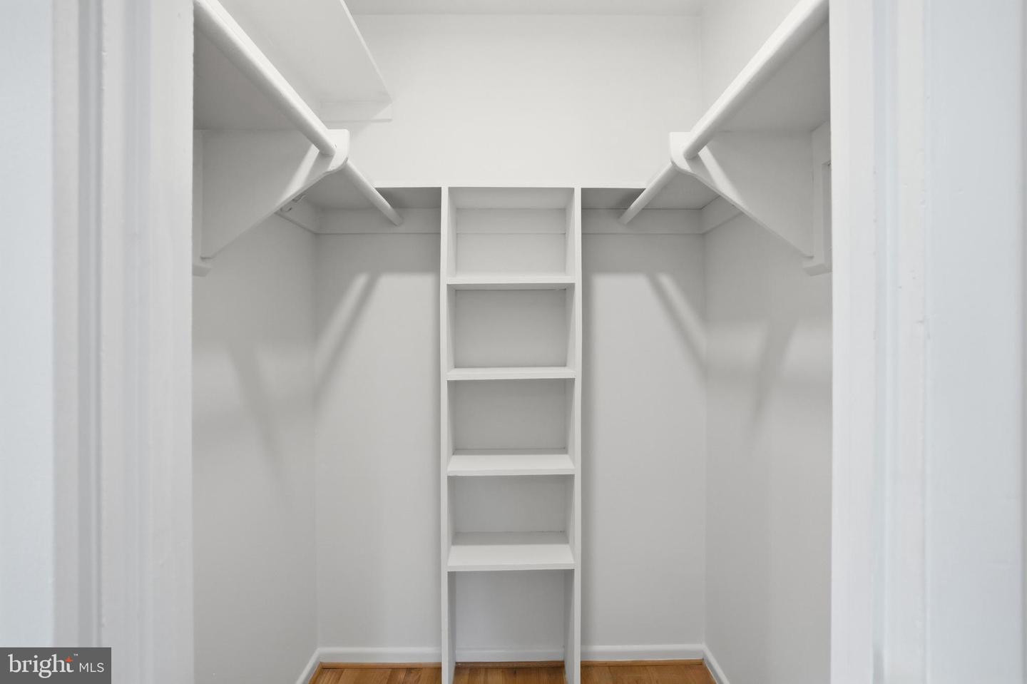 8410 Bound Brook Ln Property Photo 43