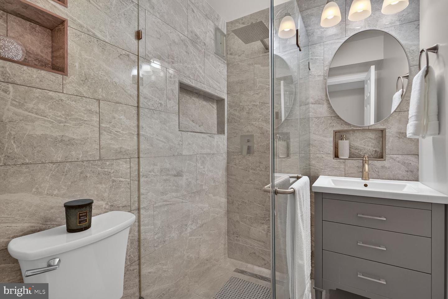4508 Fidelity Ct Property Photo 23