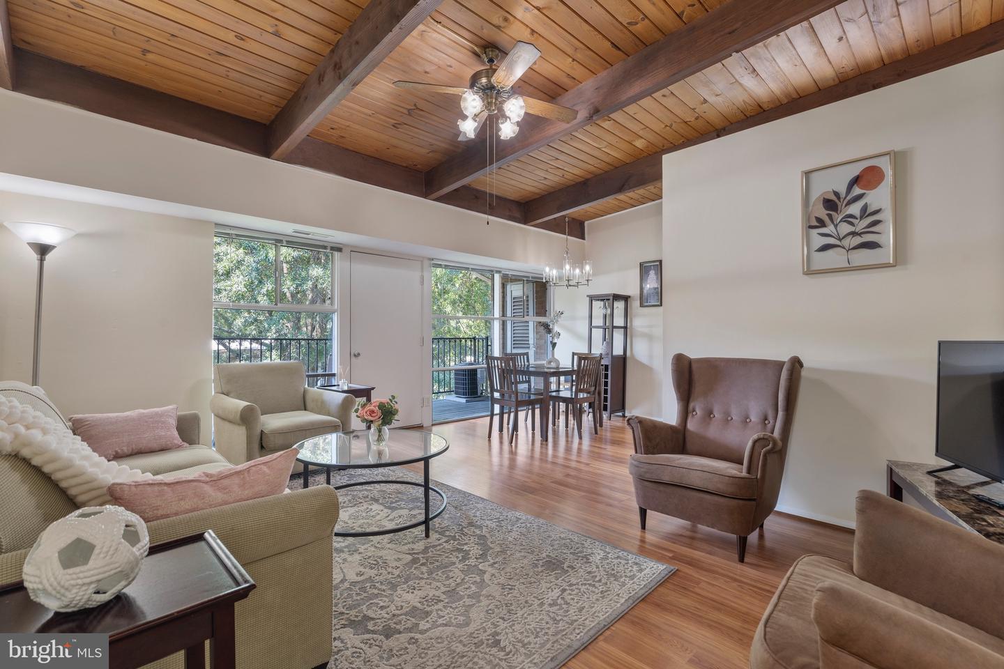 4907 AMERICANA DR #4907H (202) Property Photo 1