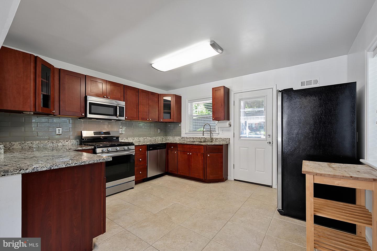 6508 Berkshire Dr Property Photo 16