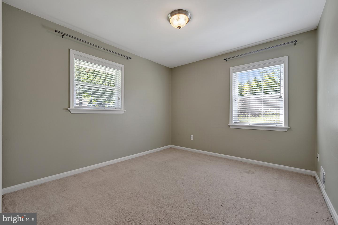 6508 Berkshire Dr Property Photo 23