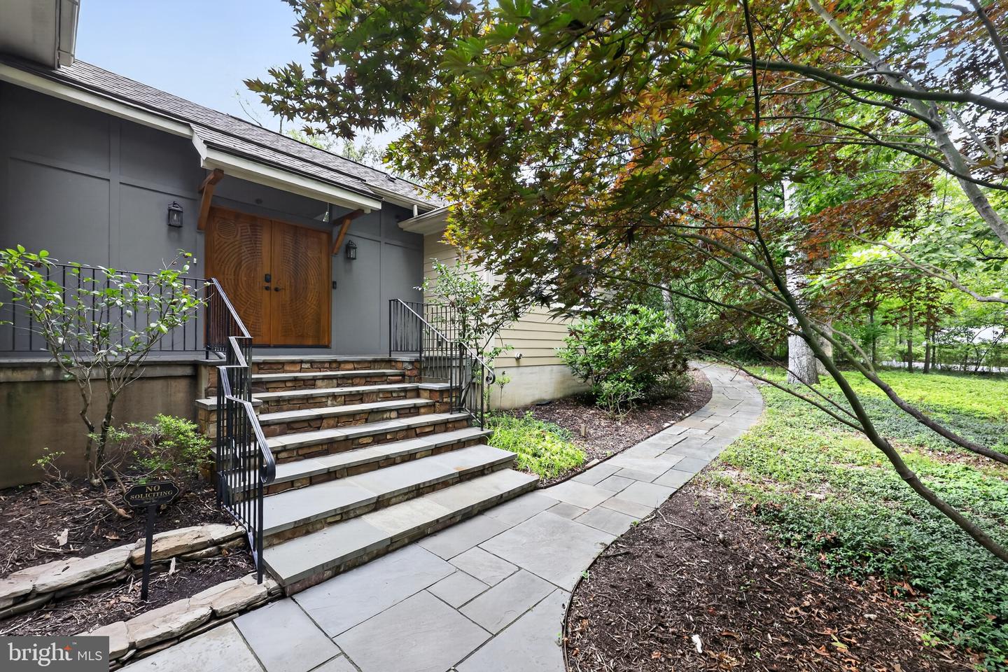 3725 Linda Ln Property Photo 1
