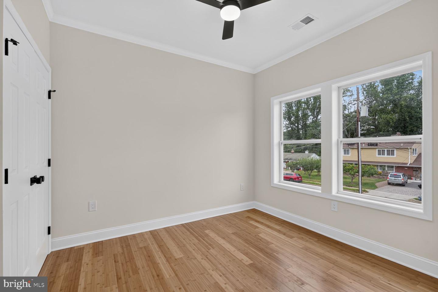 7304 Dickenson St Property Photo 23